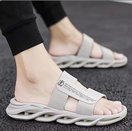 Summer slippers men's 2022 new men's outer wear flip flops sandals non-slip sandals