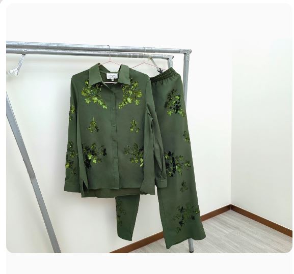 Mexican army green shirt suit for women with sequined collar and Chinese style