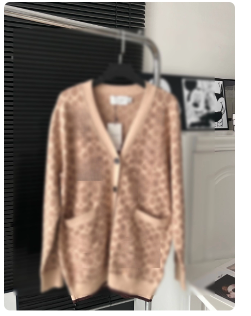 2025 New Classic Logo Trendy Loose-fitting Simple Top with Stand Collar and Double-sided Monogram Cardigan Wool Knit Sweater