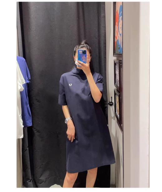 Half turtleneck short-sleeved wheat ear dress 2024 new women's summer light luxury high-end loose vertical striped straight skirt