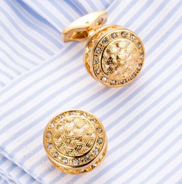 Cufflinks High Quality French Shirt Men Business Banquet Wedding Dress Daily Casual Date Top Grade Round Hollow Crystal Cufflink