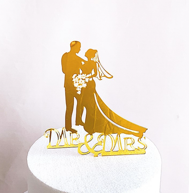 Chinese Valentine's Day baking cake decoration MR&MRS love wedding proposal acrylic cake card insert