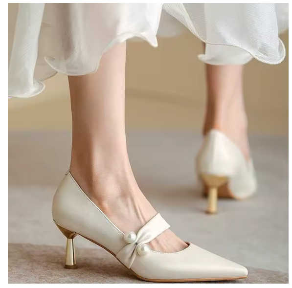 2024 New Summer Fashion Pointed Toe Pearl Shoes Women High Heels Banquet Sexy Women Sandals White Women Shoes