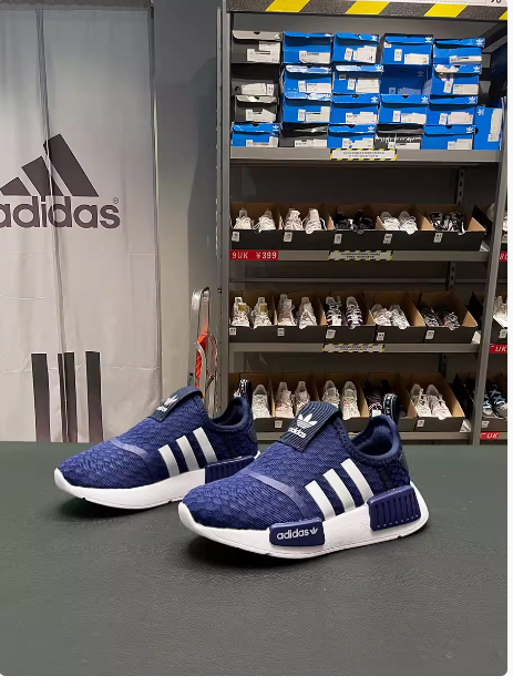 New summer Adidas children's shoes for men and women, medium and large children's slip-on mesh breathable children's soft-soled sports casual shoes