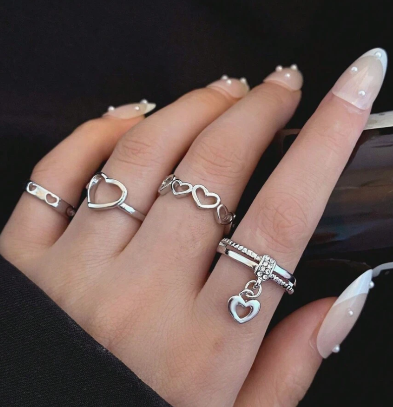 4pcs/set Hollow Out Heart Ring For Women, Minimalist Style Open Knuckle Joint Ring, Elegant Finger Accessory In Ins Style.