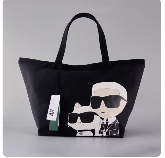 Classic cartoon pattern, large capacity, magnetic closure, shoulder tote bag/handbag, canvas bag