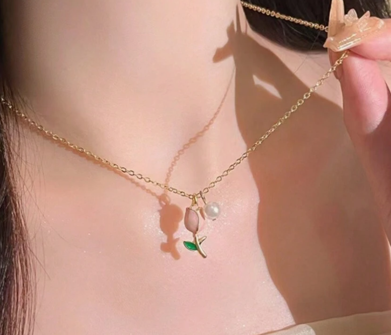 1pc Stylish & Elegant Tulip Shaped Faux Pearl Pendant Necklace, Suitable For Women's Daily Wear