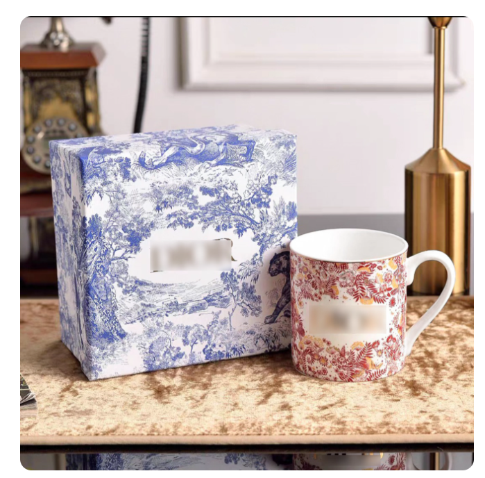 European bone china tableware household ceramic bowls and plates set Western food plates gift dessert plates exquisite coffee cups