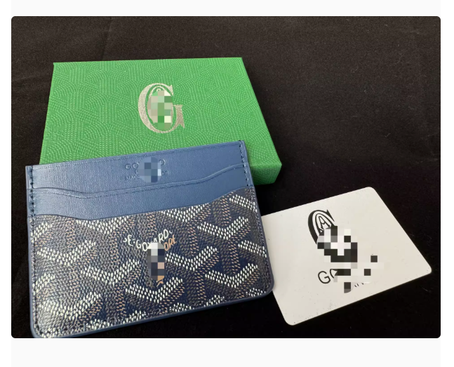 Factory direct sales spot direct batch 5 card slots with packaging multi-card double-sided storage bag change tide brand leather pu