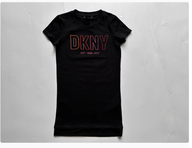 Girls' summer cotton dress is about 3 sizes smaller