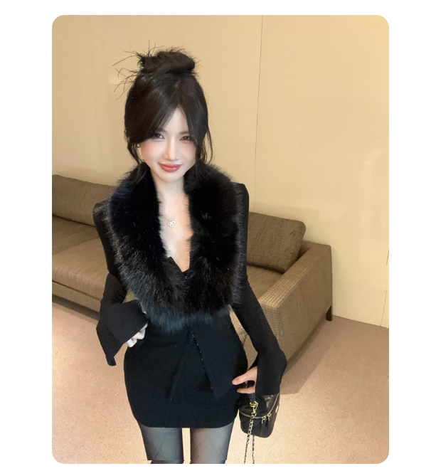 Women's fur-trimmed knit sweater, autumn and winter, high-end V-neck top, base layer, can be worn alone or as an inner layer, Christmas warm sweater