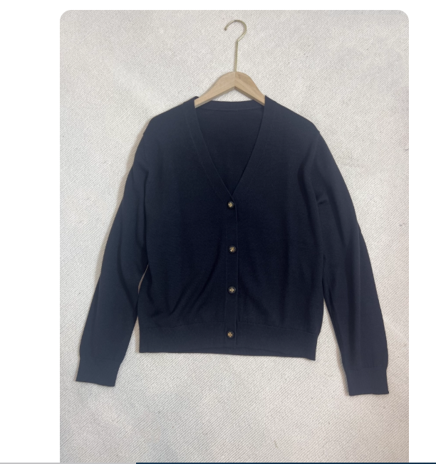 Foreign trade TB sky blue black temperament V-neck single-breasted merino wool comfortable autumn and winter knitted long-sleeved cardigan