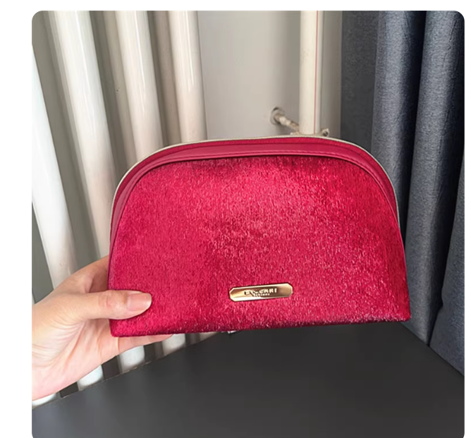Free shipping on domestic counters Bulgari velvet cosmetic bag peacock totem shell bag large capacity hand-held storage bag
