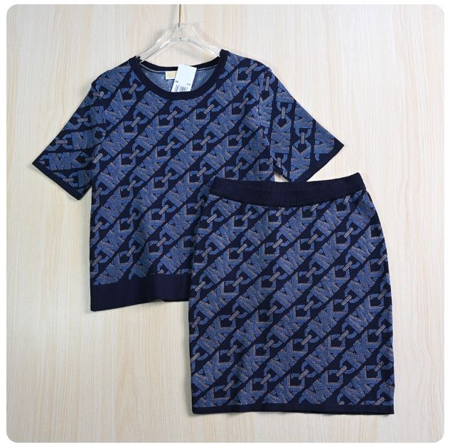 Siqi Women's Clothing 253/20 Temperament Jacquard Letter Round Neck Short Sleeve Knit Top Elastic Short Skirt Set