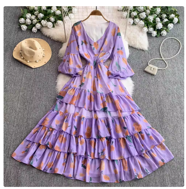 Gentle style temperament floral V-neck dress fairy lace waist seaside vacation layered ruffled big swing skirt