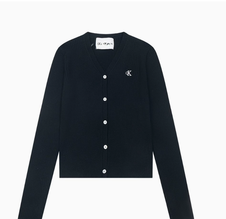 Brand C Nini's Autumn/Winter Little Red Book Same Style V-neck Button New Knit Sweater, Slim Fit, Versatile, Unisex Coat