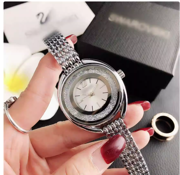 Korean style drainage women's diamond bezel watch fashion Business watch business watch