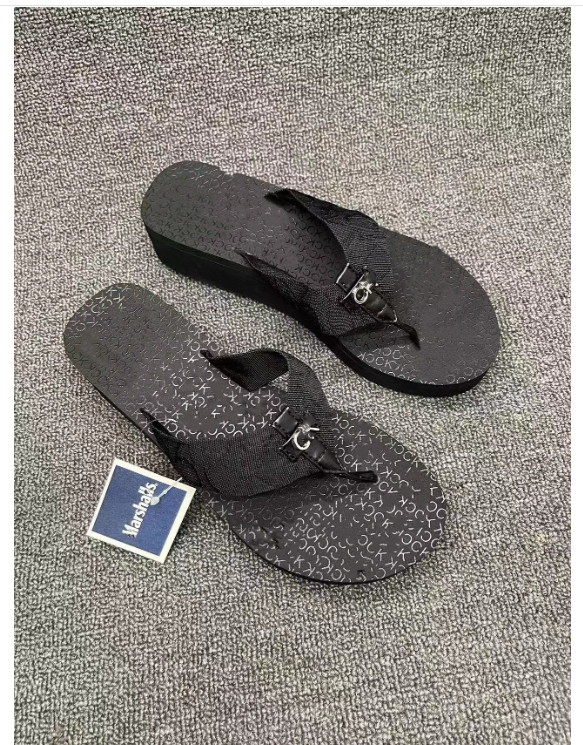 Women's sandals and slippers original flip-flops light and comfortable to wear retro and advanced can be soaked in water and worn outside to increase height