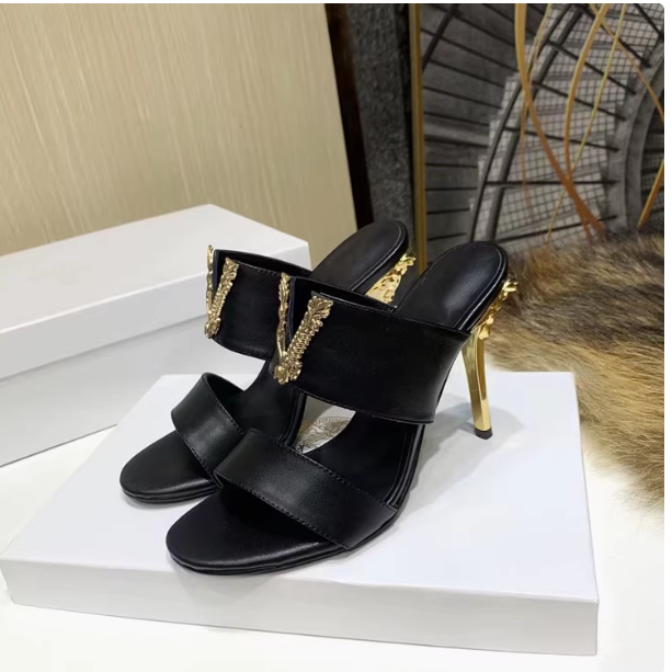 High-heeled sandals for women with stilettos 2024 summer new style genuine leather stylish temperament not tiring open-toed outdoor wear celebrity style slippers