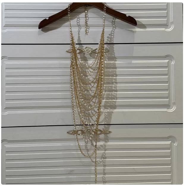 Fashion Yani European and American sexy metal chain hollow net red camisole shawl body chain pearl accessories