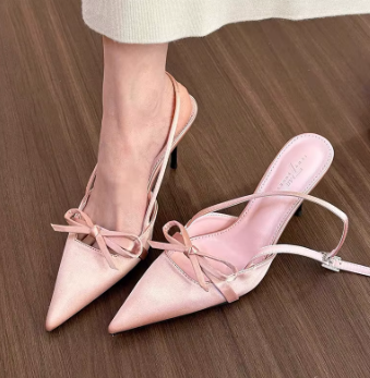 Wholesale Spring Summer New Shoes Beautiful Female Temperament High Heels 8cm Socialite Design with Niche Pointed Bow Sandals