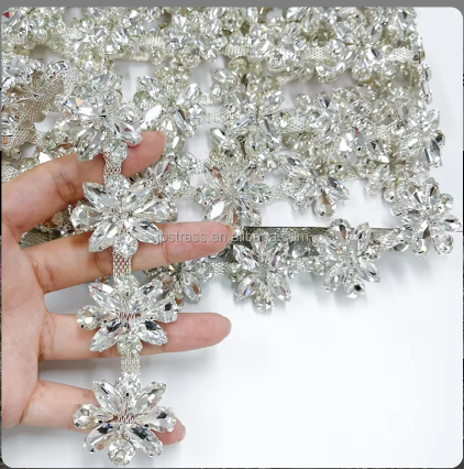 Flower Diamond Rhinestone Applique Patch iron on For Wedding Gown Bridal Sash Evening Wear Diamond Hot Fix Design Patch