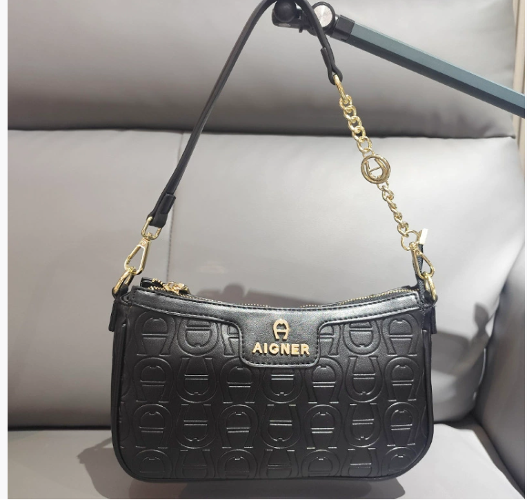 Women's bags new 2025 crossbody bags women's shoulder bags fashion embossed mother's small square bag European and American one piece dropshipping