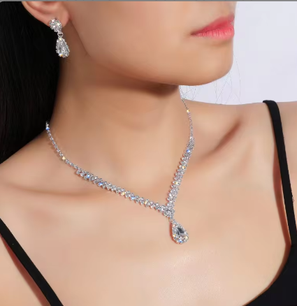 Delicate diamond-encrusted beads neck chain accessories Necklace earring jewelry set