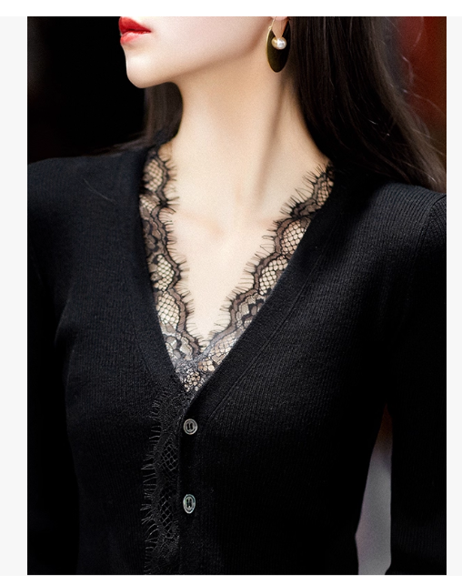 Outlet clearance sale: Lace-trimmed V-neck base layer top for women, stylish knitted inner layer for spring and autumn.