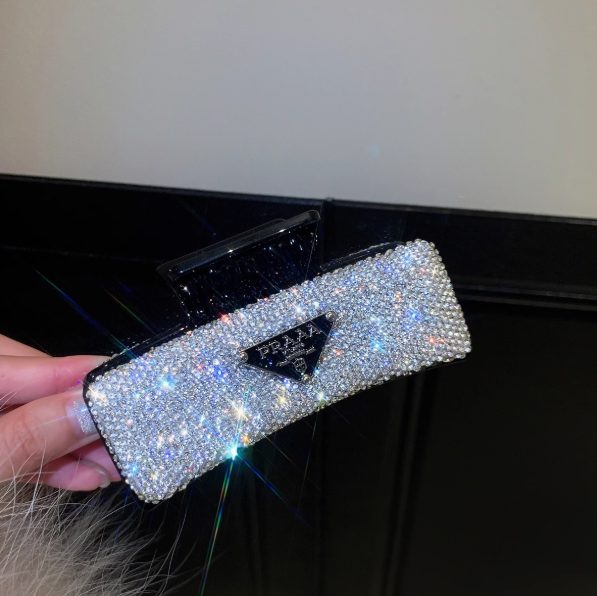 Chanel glittering diamond hairpin light luxury high-end back of the head hair shark hairpin headdress Japanese and Korean hair accessories