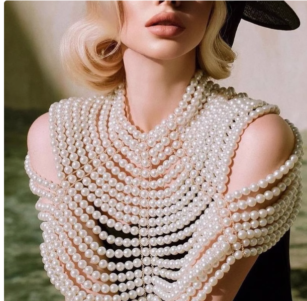 Summer new style women's pearl all-match hollow white shawl top fashion necklace female net red jewelry trend