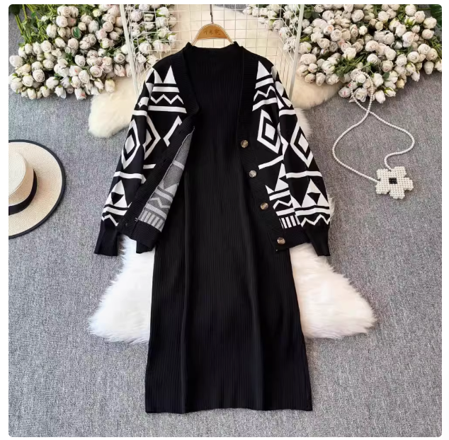 Retro geometric diamond fat girl meat-covering sweater coat thickened knitted cardigan two-piece half-high collar dress