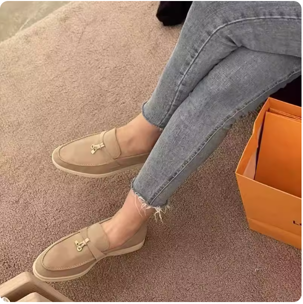 LAIORIONA loafers women's slip-on shoes P single shoes casual flat-soled British tassel buckle versatile soft-soled lazy shoes