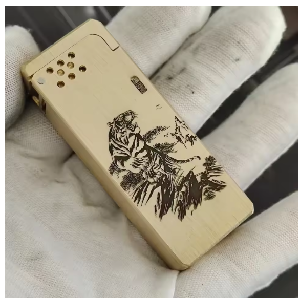 New Heavy men Brass Cool Gasoline Lighter Press Automatic Ejection Windproof Old Style Grinding Wheel Lighter