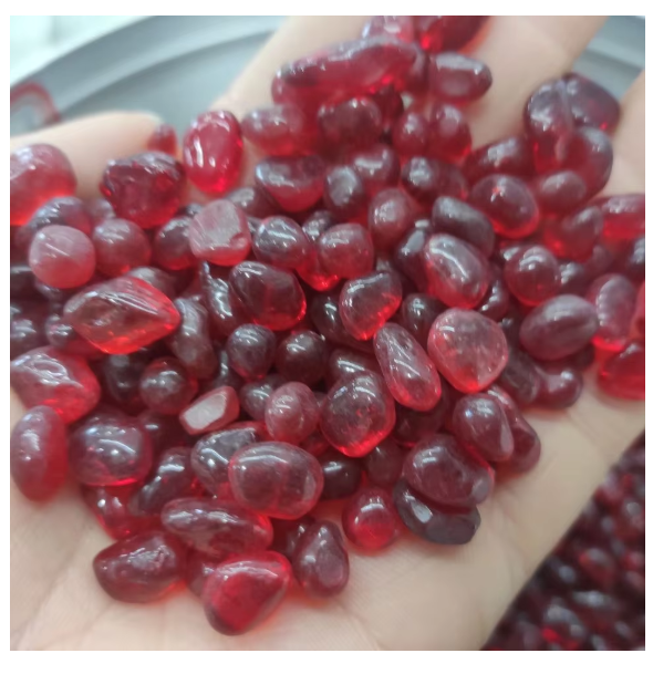 50g RedCrystalGravel Coloured Glaze Crystal Buddha Aquarium Fish Tank Vase Stones Quartz Crystals