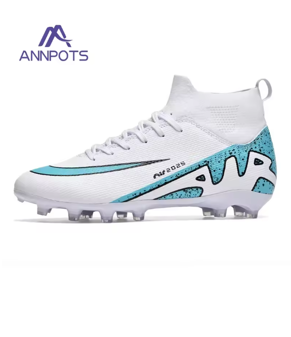 New Mens Football Field Boots TF/FG High Quality Professional Fast Grass Soccer Shoes Ultralight Training Studded Football Boots