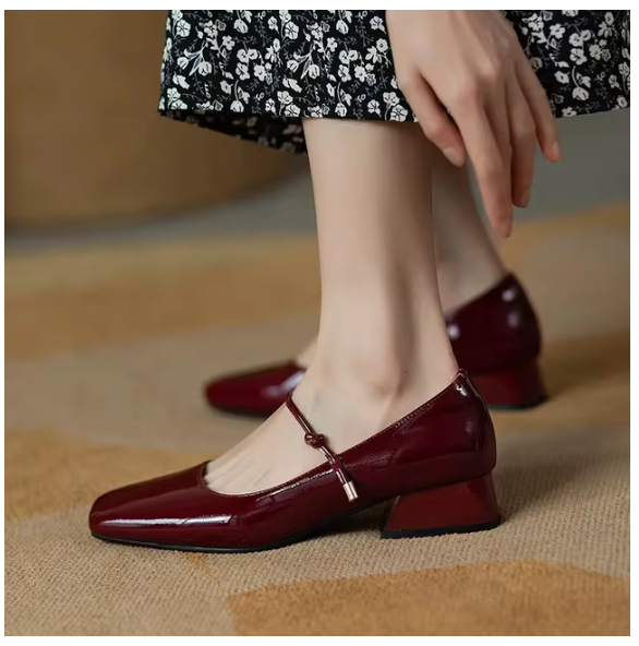 Women's Mary Janes Shoes New High Quality pumps Low Heel Dress Shoes Square Toe Shallow Buckle Strap Women's Shoes