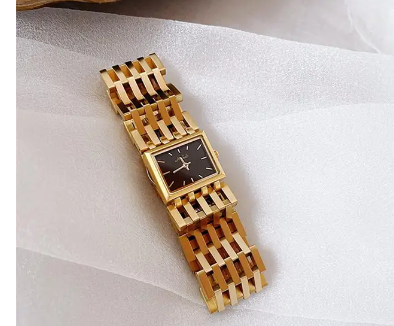 High Quality New Women's Watch Quartz Square Dial Luxury Gift For Girlfriend Gold Ultra-thin Hollow Strap