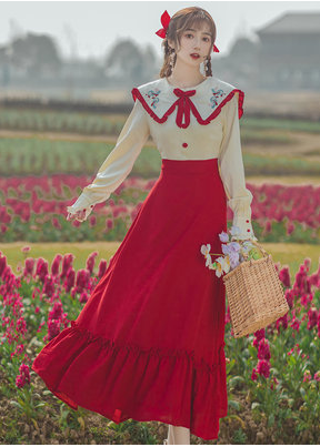 Spring new women's French retro court style age-reducing literary fake two-piece dress sweet and gentle wind skirt fairy