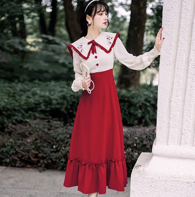 Spring and Autumn Sweet French Retro Chinese Style Embroidered Navy Collar False Two-Piece Burgundy Mid-length Long-sleeved Dress