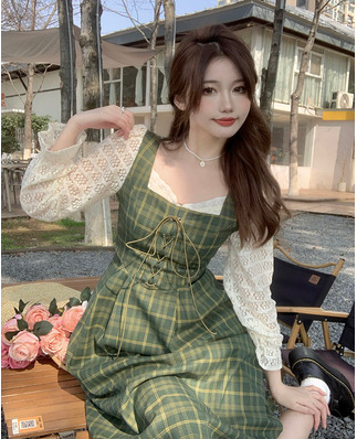 Plus size slightly fat girl French square collar green thin dress female skirt fat sister MM pear-shaped figure long skirt