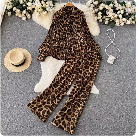 Korean leopard print ins style casual suit for women, loose pleated lapel shirt + drapey wide-leg long pants two-piece set