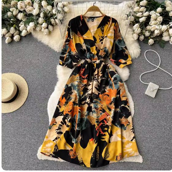 French retro high-end floral skirt for women summer new style waist lace-up three-quarter sleeve chiffon skirt V-neck dress