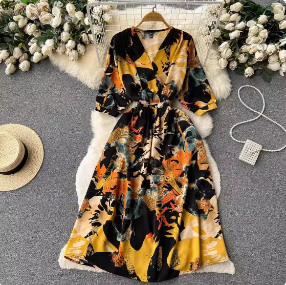 French retro high-end floral skirt for women summer new style waist lace-up three-quarter sleeve chiffon skirt V-neck dress