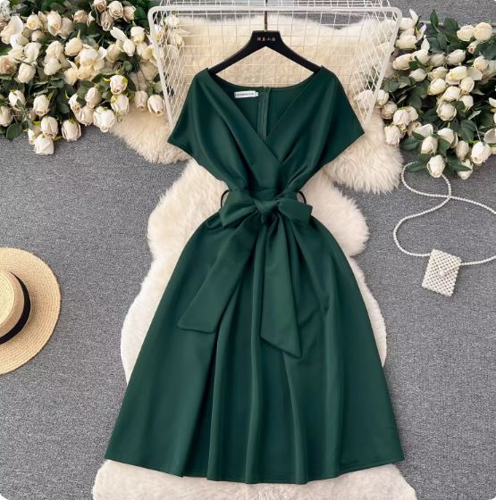 High-end celebrity style banquet party dress for women summer bow tie waist design niche chic dress