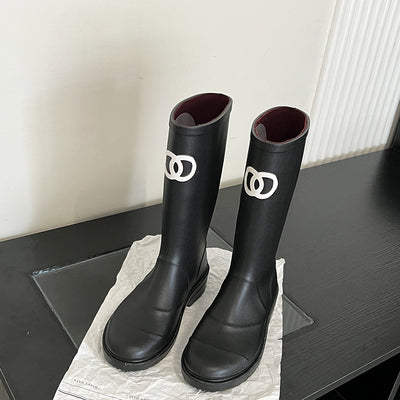 Jin Qiqi's "so handsome" INS blogger wears the popular Xiaoxiang double-circle plus velvet high rain boots and high boots