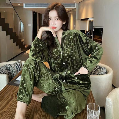 2022 Autumn and Winter Golden Velvet Pajamas Women's High-Quality Light Luxury Fashion Korean Style Loose Large Size Long Sleeve Home Clothes