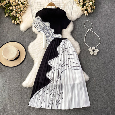 Fashion suit female Korean version short-sleeved stand collar slim top two-piece set Hepburn style high waist pleated skirt summer