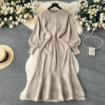 New autumn and winter sweater, lazy style, round neck, waist, slimming, mid-length, age-reducing puff sleeve knitted dress