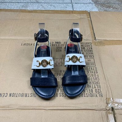 Foreign trade original single-year summer European and American new low-heeled buckle with metal back trip word with daily casual sandals